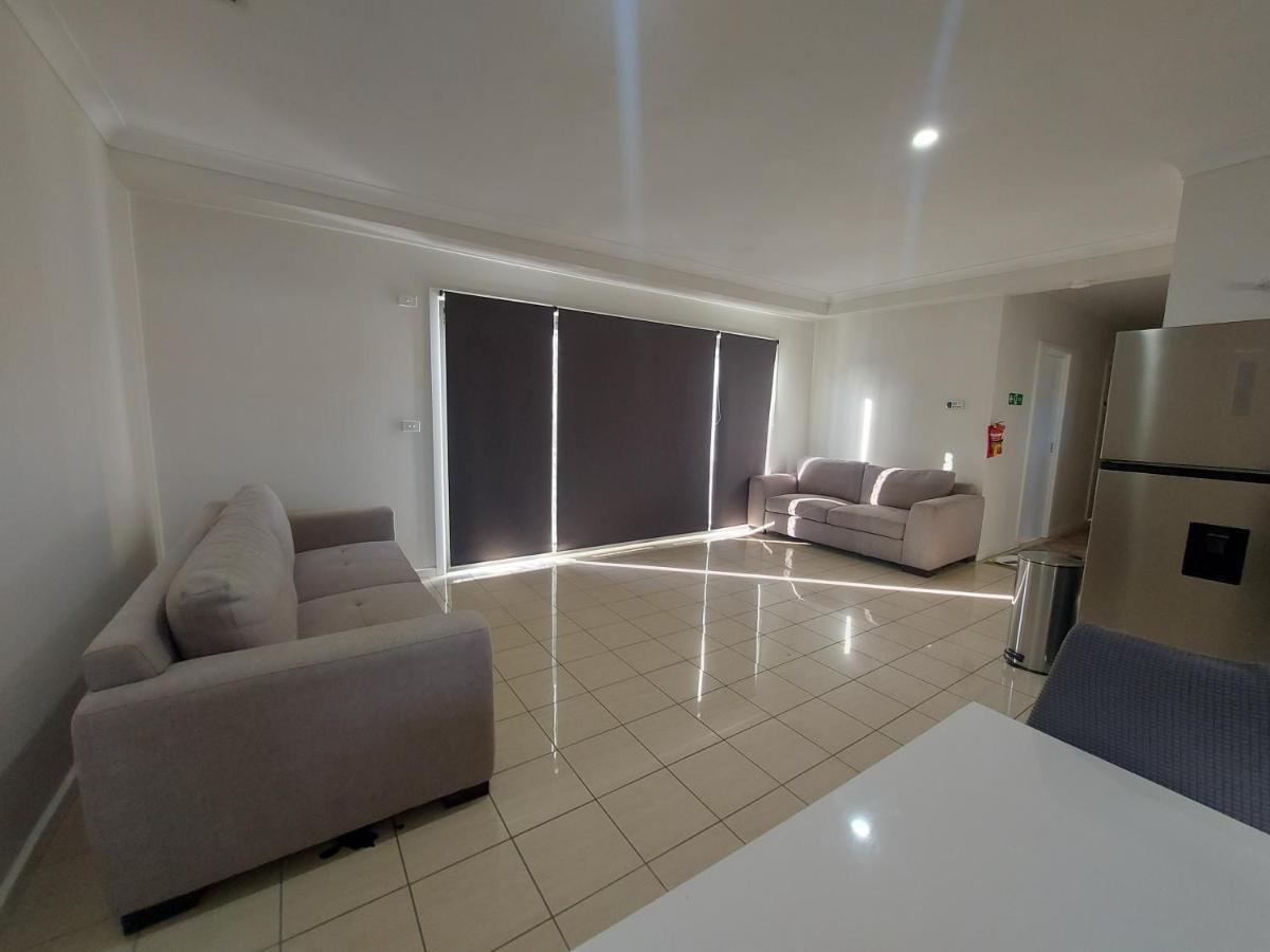 Maruve Guesthouse 12 Min From Melb Airport 멜번 외부 사진